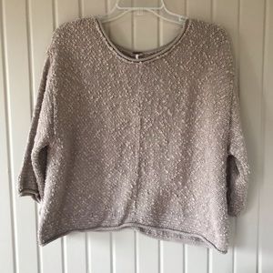 Free People Sweater size Small *wide sleeves*